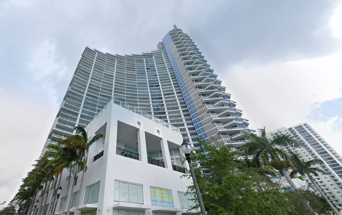 Paramount Bay
