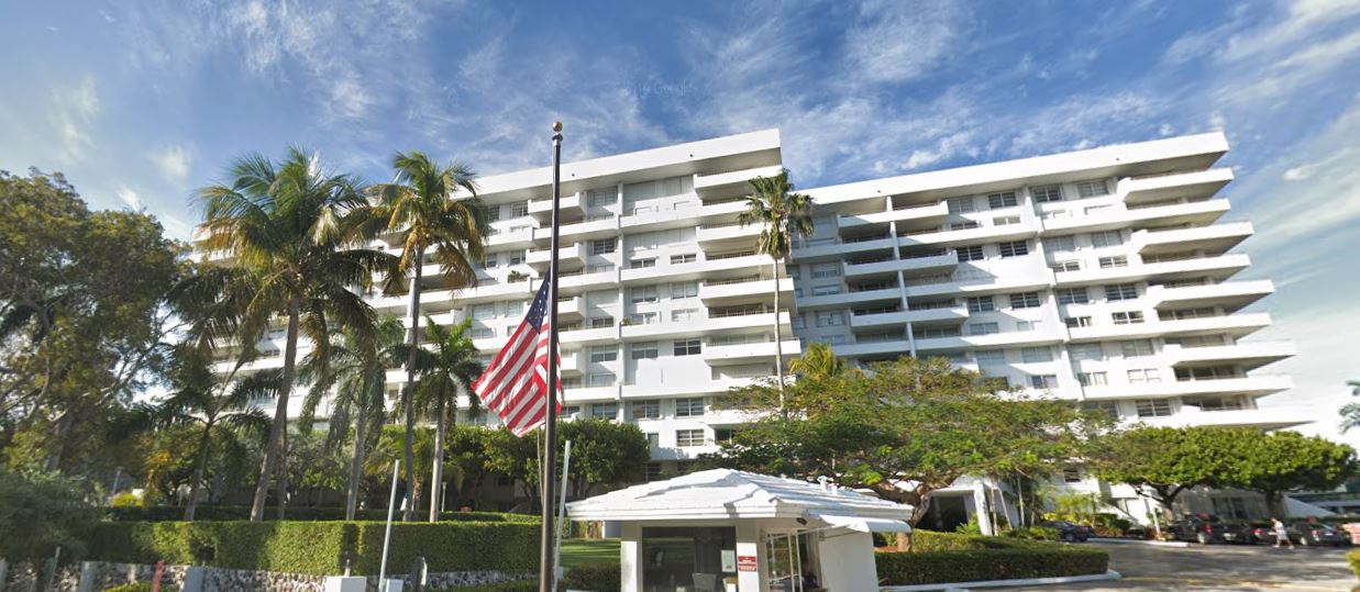 Commodore Club West 