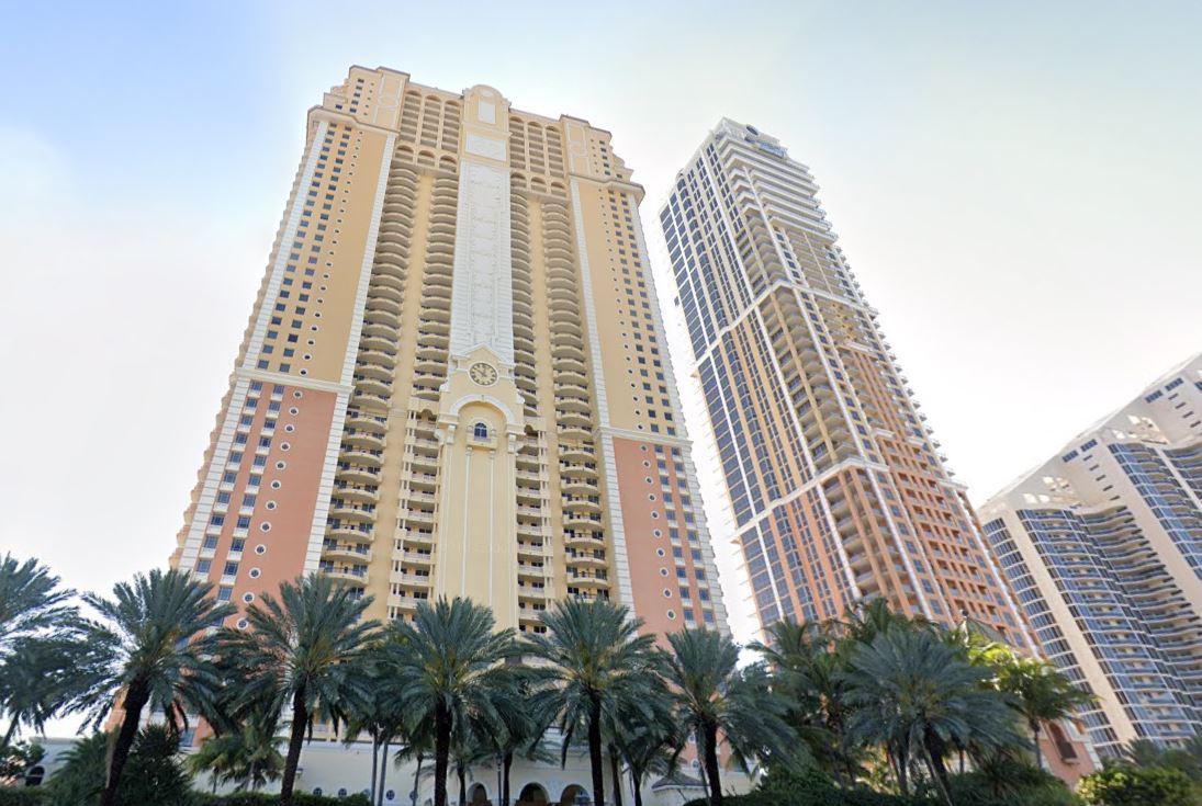 Acqualina Ocean Residences
