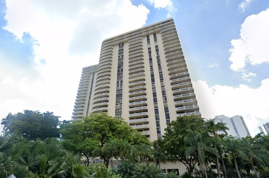 Turnberry Towers