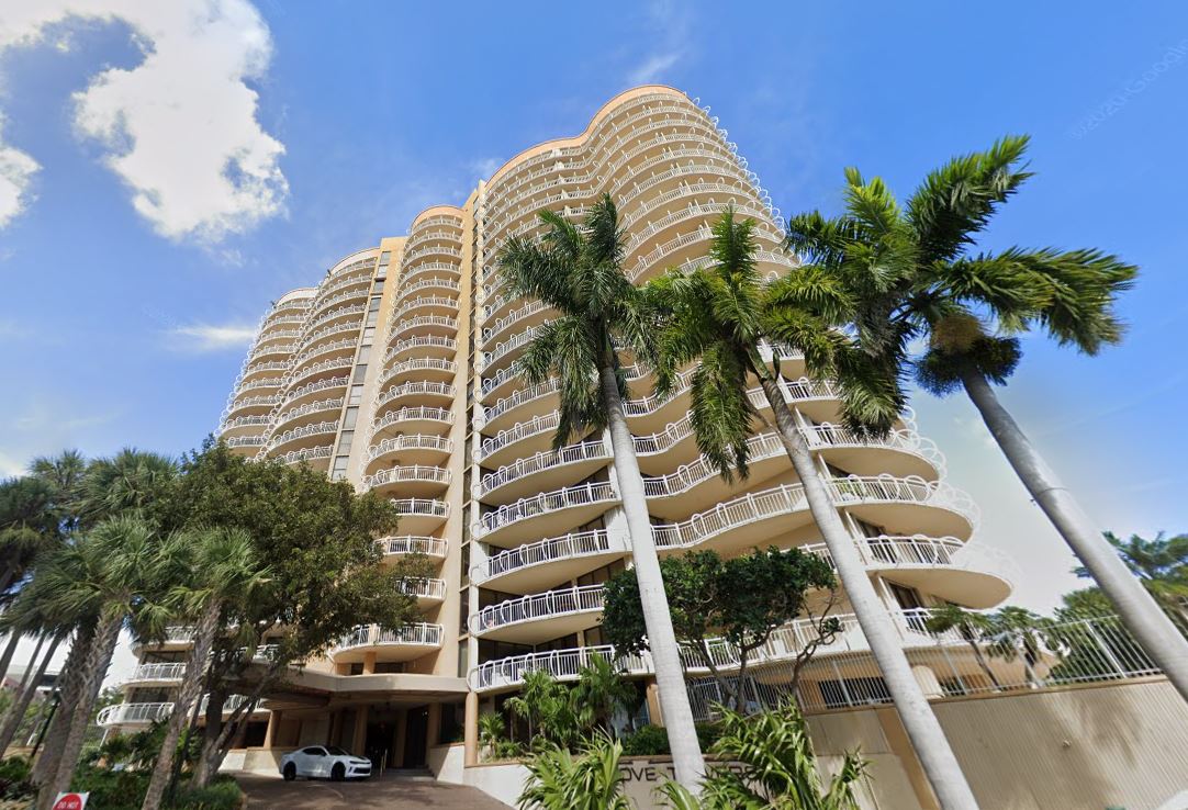 Grove Towers | Coconut Grove