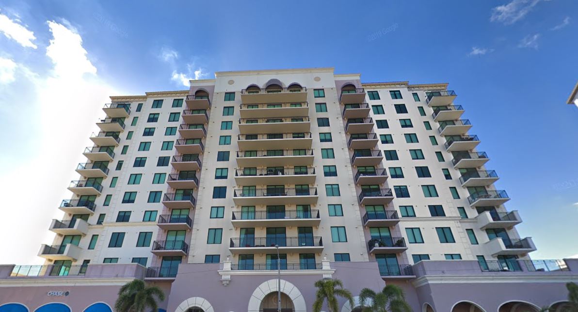 1300 Ponce