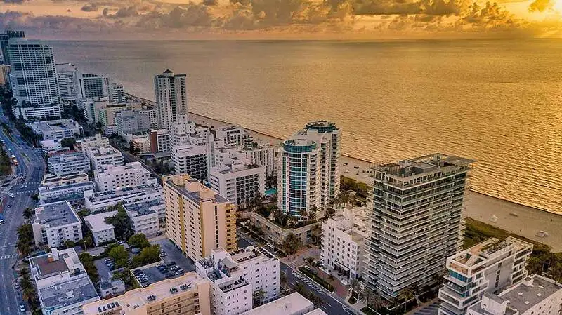 Mid-Beach