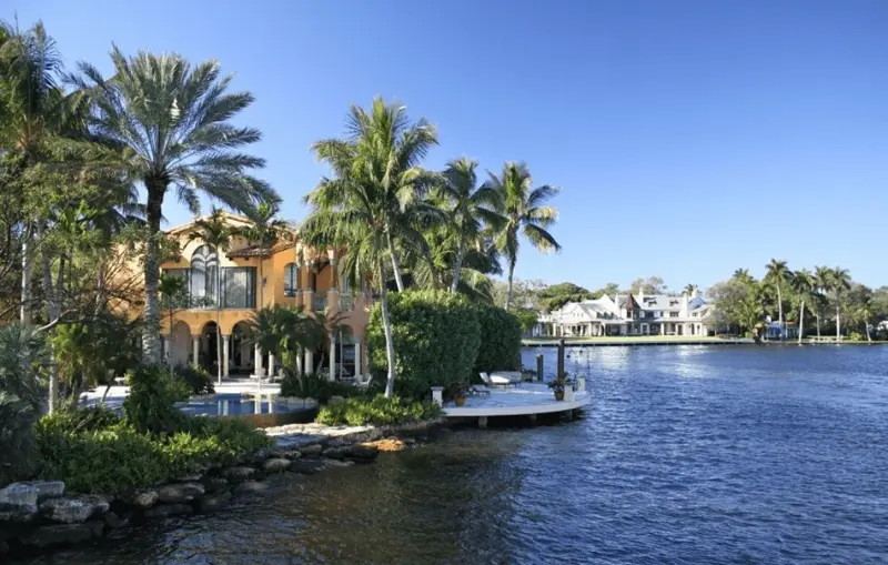 Riviera Isles