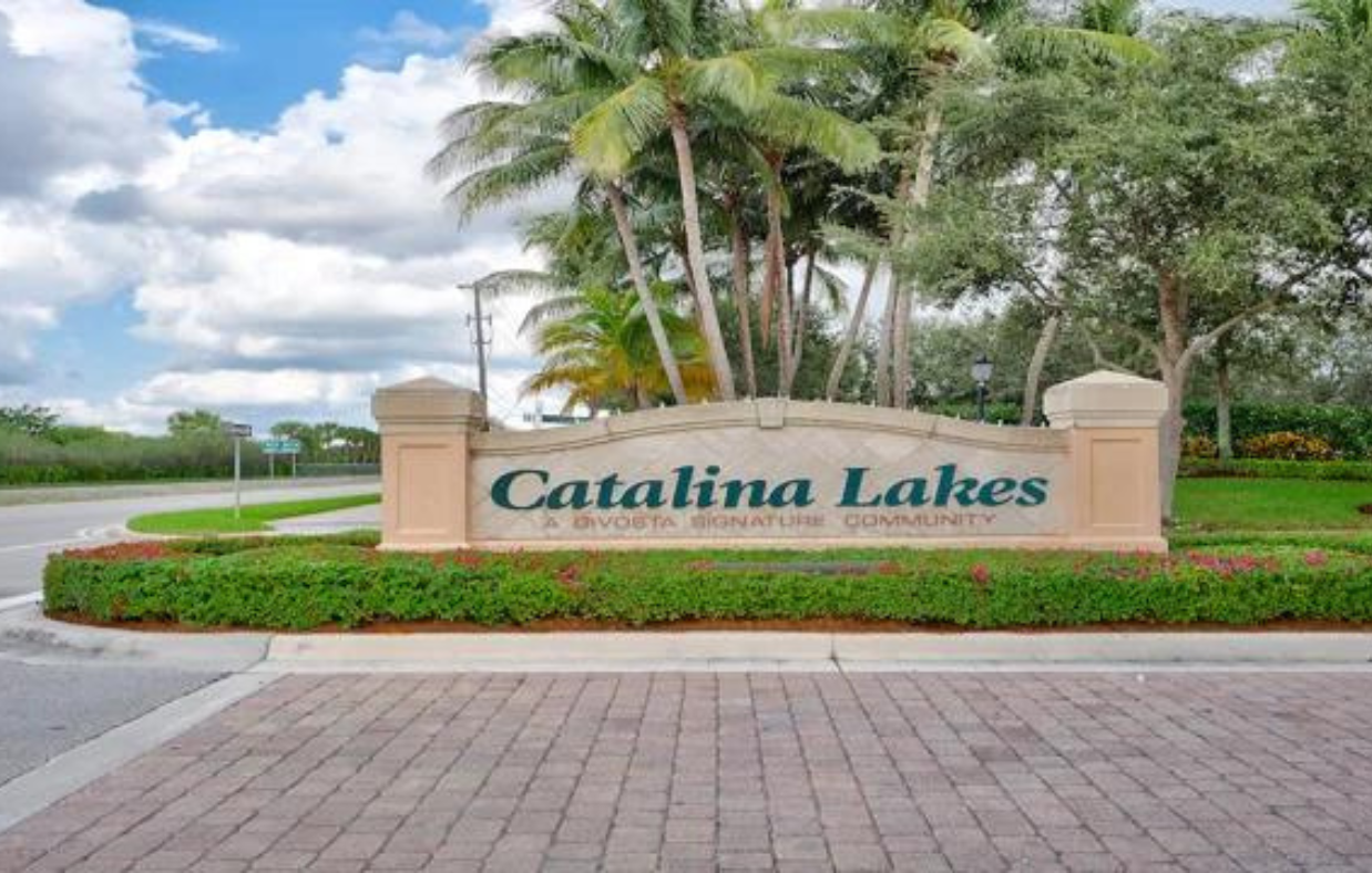 Catalina Lakes