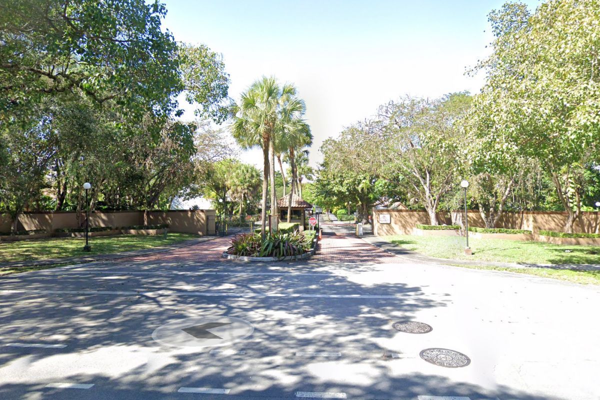 Carmel Forest | Coral Terrace