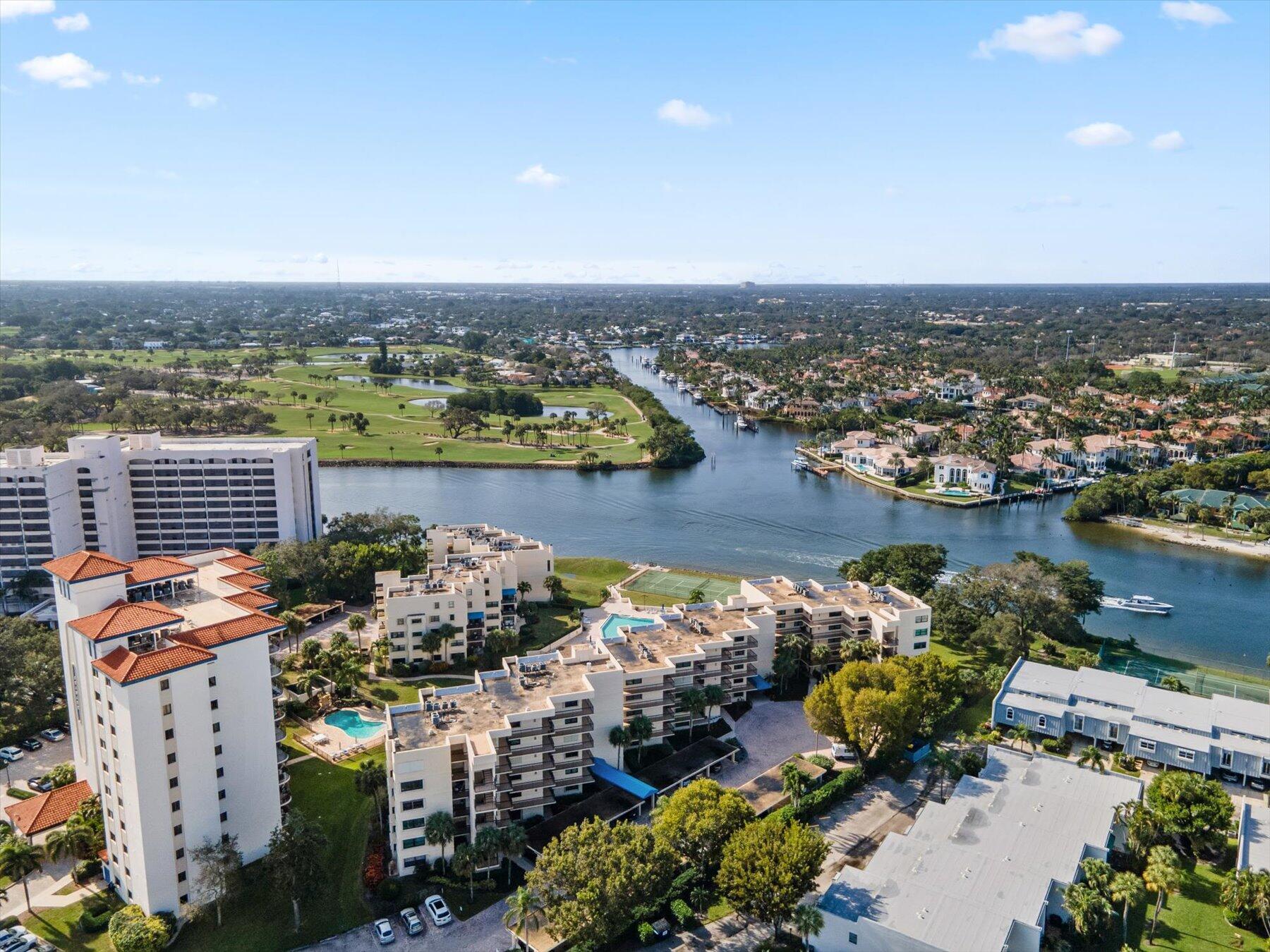 374 Golfview Road #205, North Palm Beach FL 33408