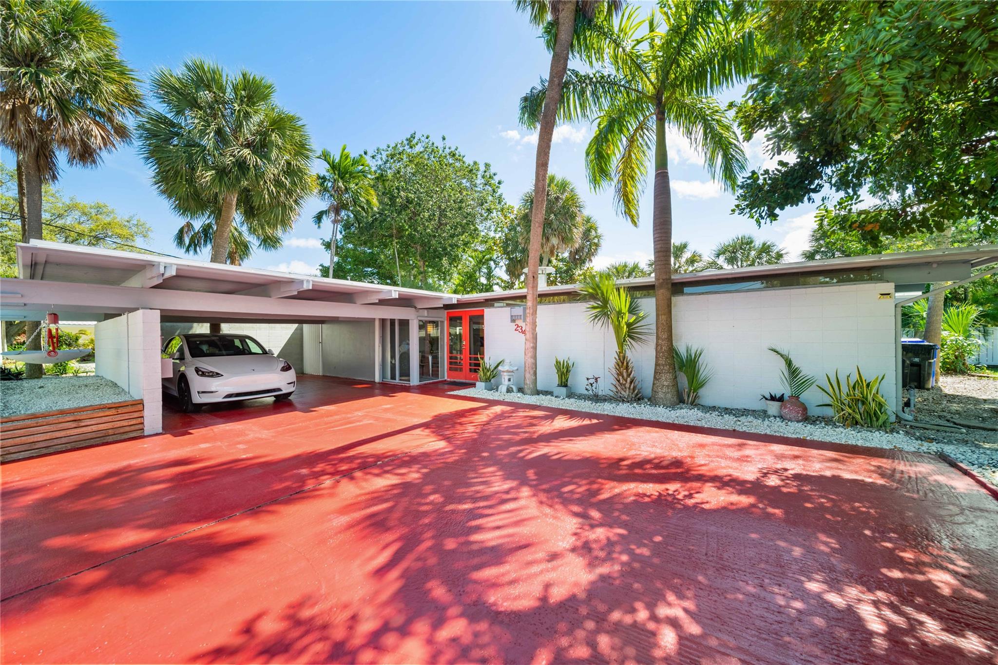234 Pine Ave, Lauderdale By The Sea FL 33308