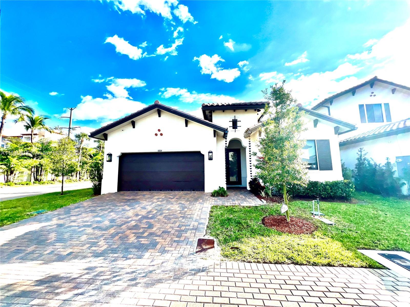 8004 NW 46th Ter #8004, Doral FL 33166