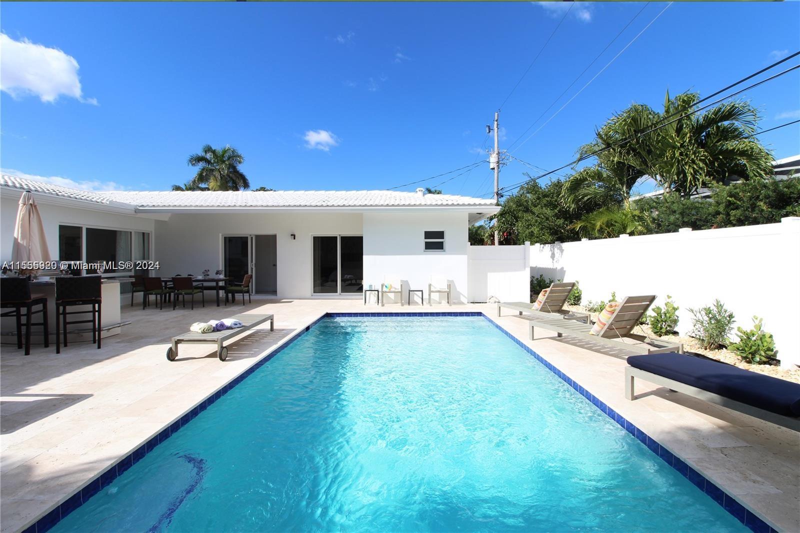 233 Oceanic Ave, Lauderdale By The Sea FL 33308