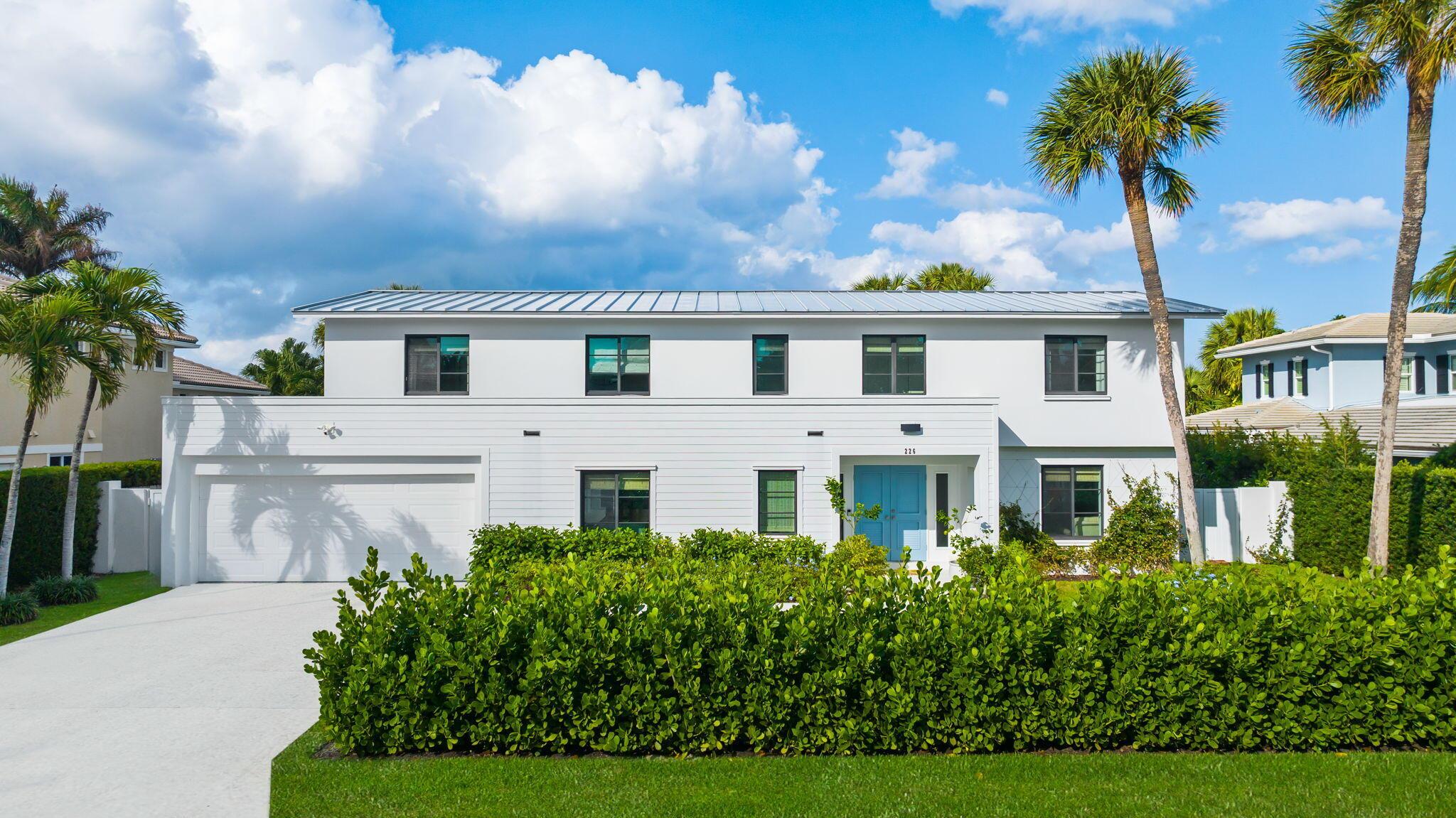 226 Cove Place, Jupiter Inlet Colony FL 33469