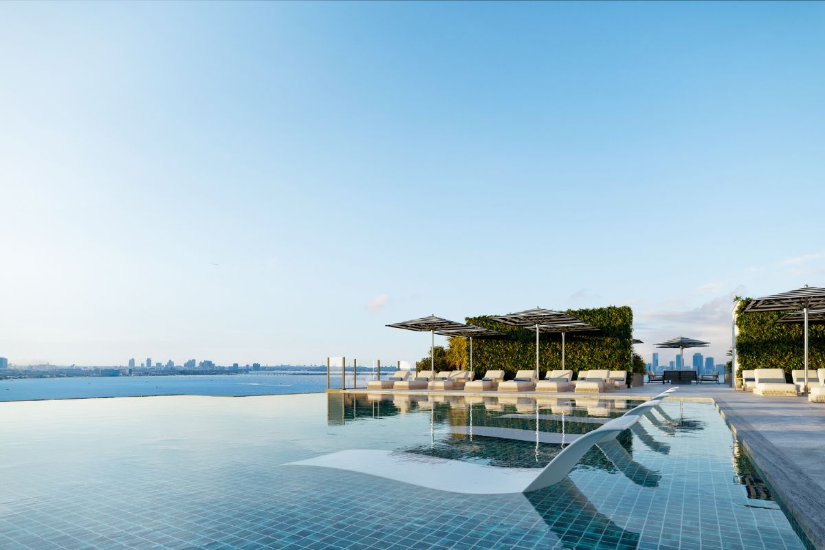 Shoma Bay | North Bay Village