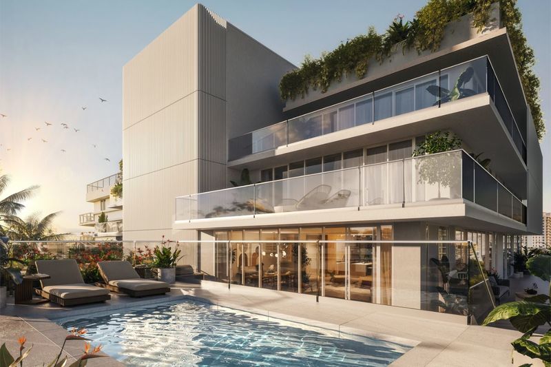 Pool Haus | Bay Harbor Islands