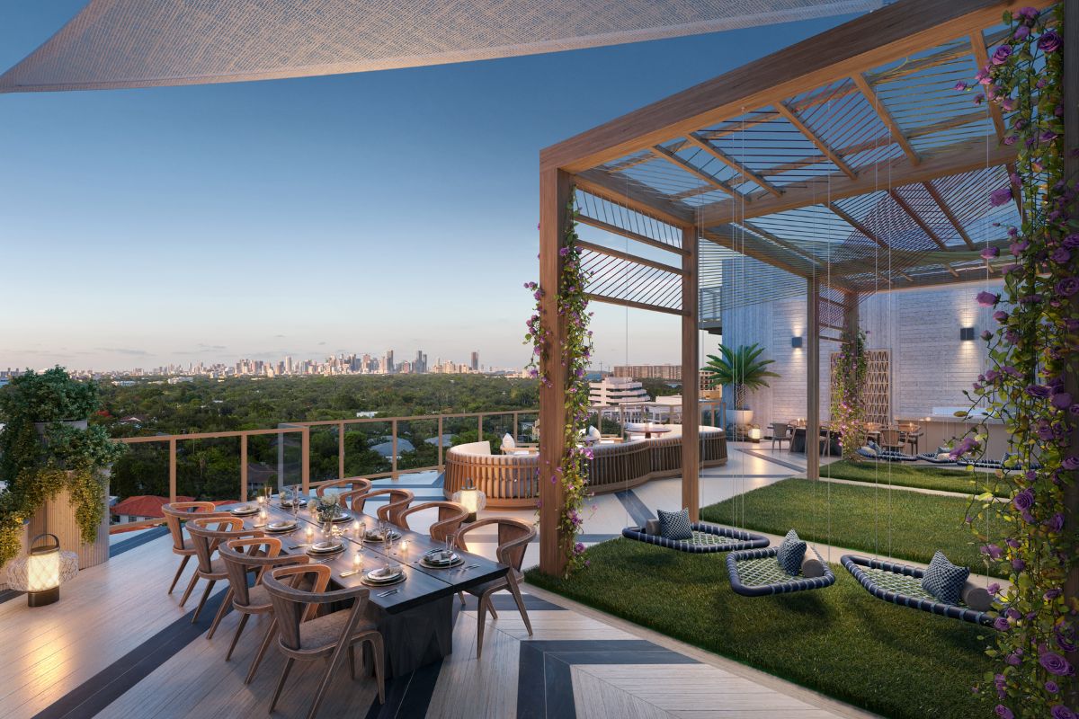 The Lincoln Coconut Grove