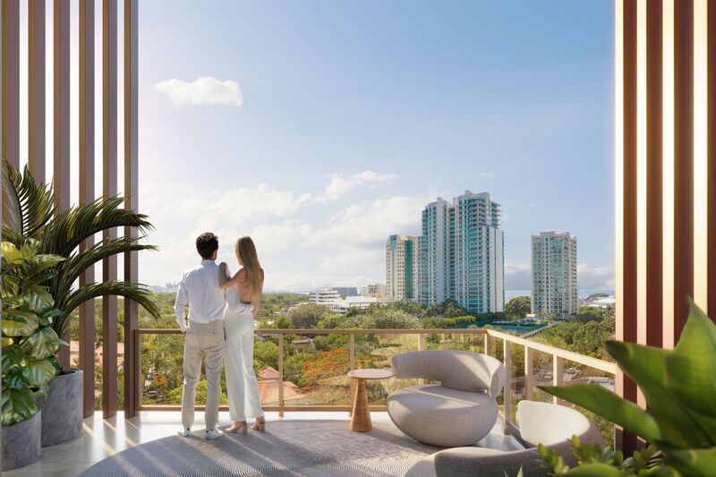 The Lincoln Coconut Grove