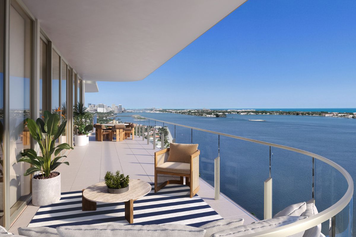 Maison d'Or | West Palm Beach