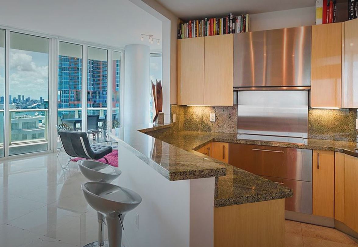 Continuum South Beach South Tower