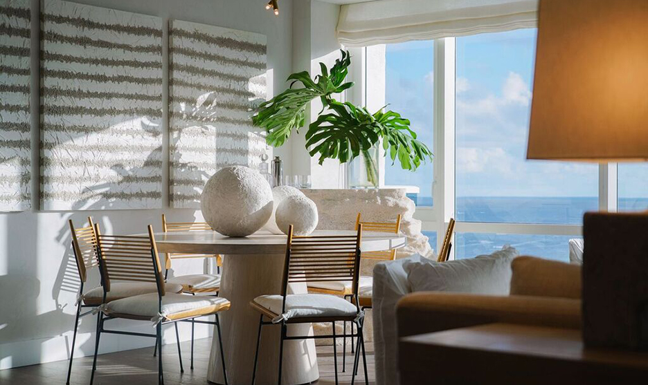 1 Hotel & Homes