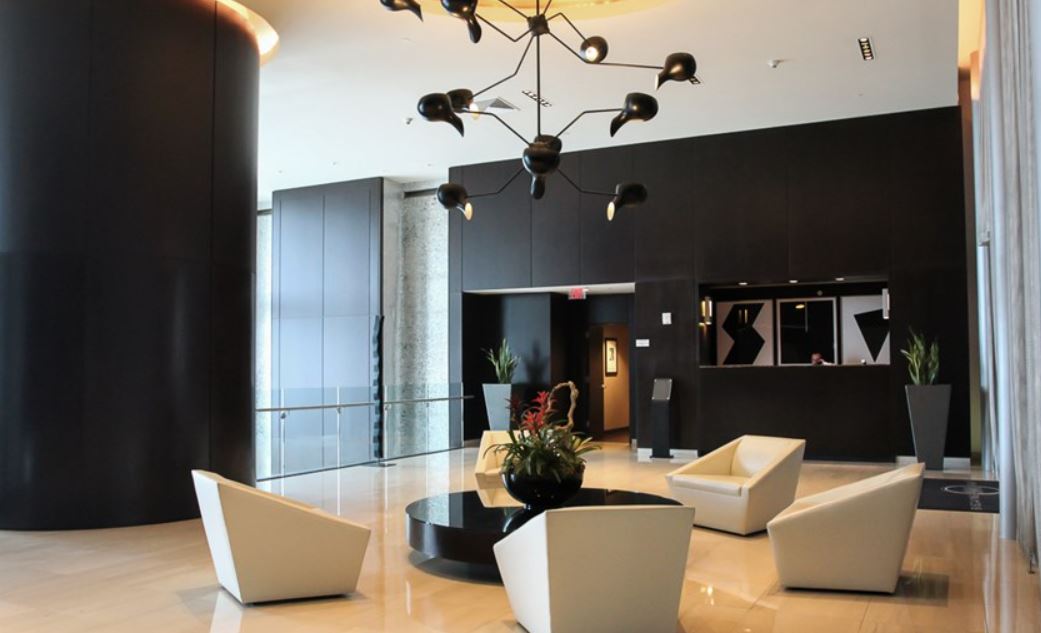 900 Biscayne Bay