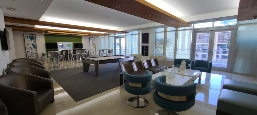 500 Brickell West