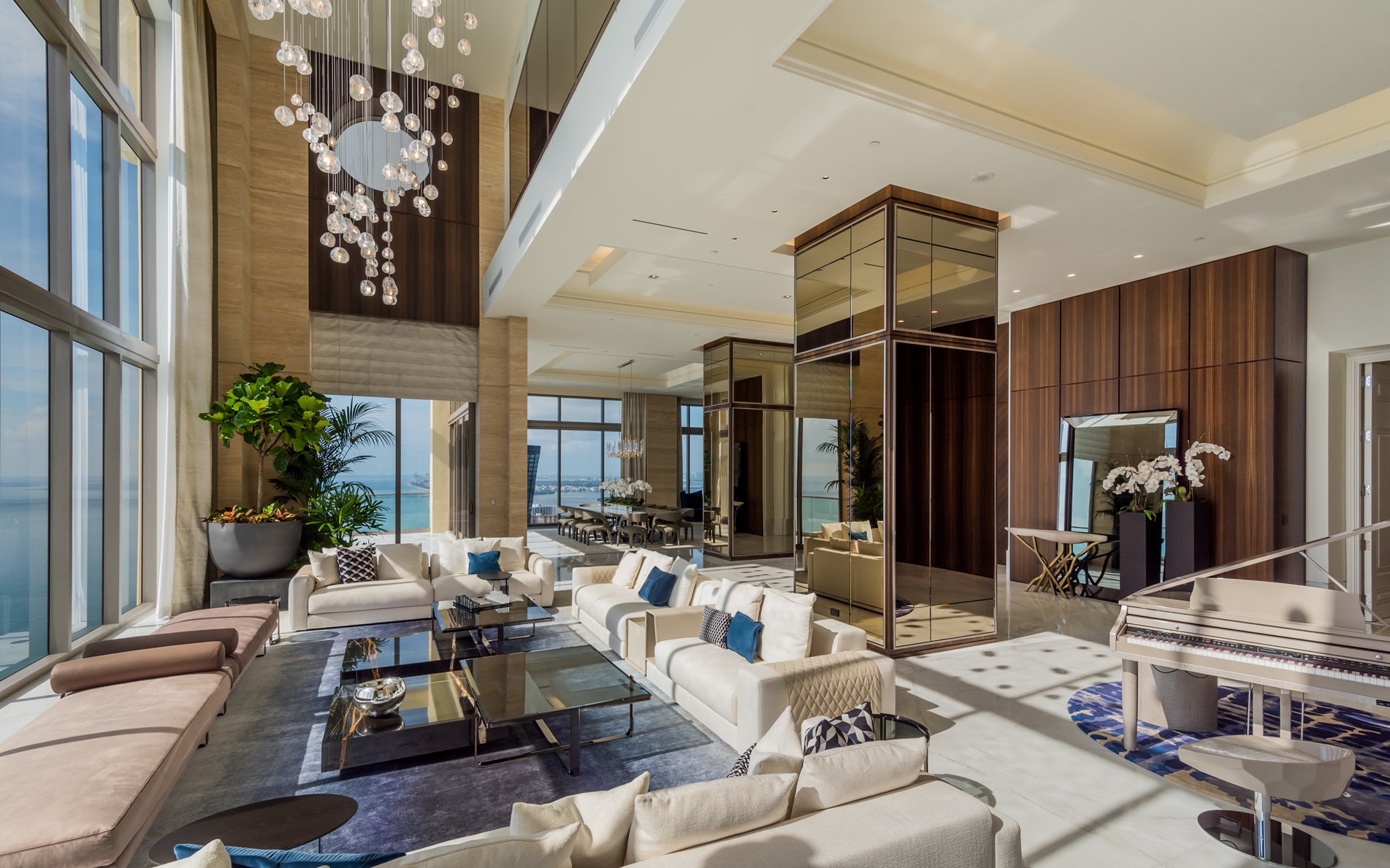 The Mansions at Acqualina