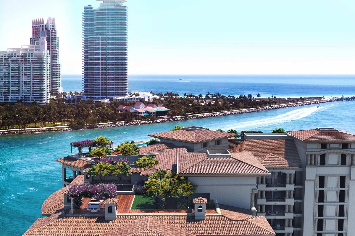 Palazzo Della Luna & Del Sol in Fisher Island